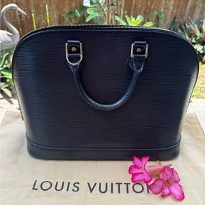 Louis Vuitton Black Epi Alma Leather Bag